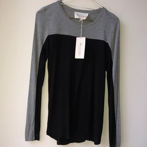 Two by Vince Camuto Long Sleeve Top
